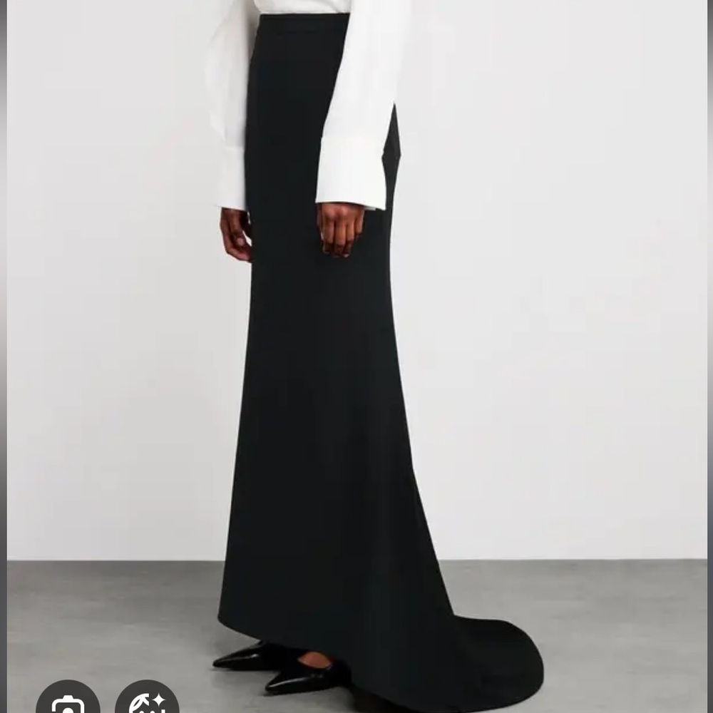 Roland Mouret Elegant Black Maxi Skirt
